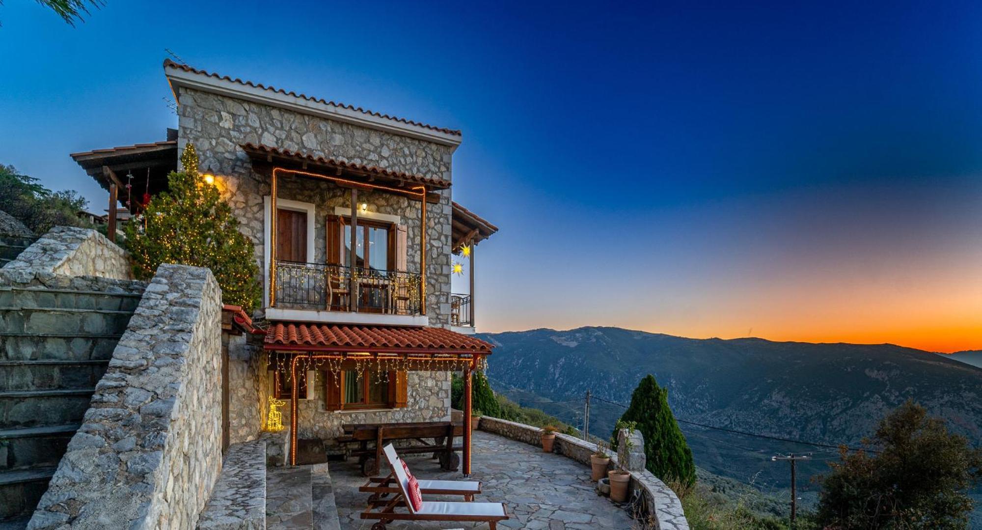 Rock Dandy Deluxe Chalet In Arachova - Delphi, Sauna, Prv Parking, Amazing View Villa Exterior foto