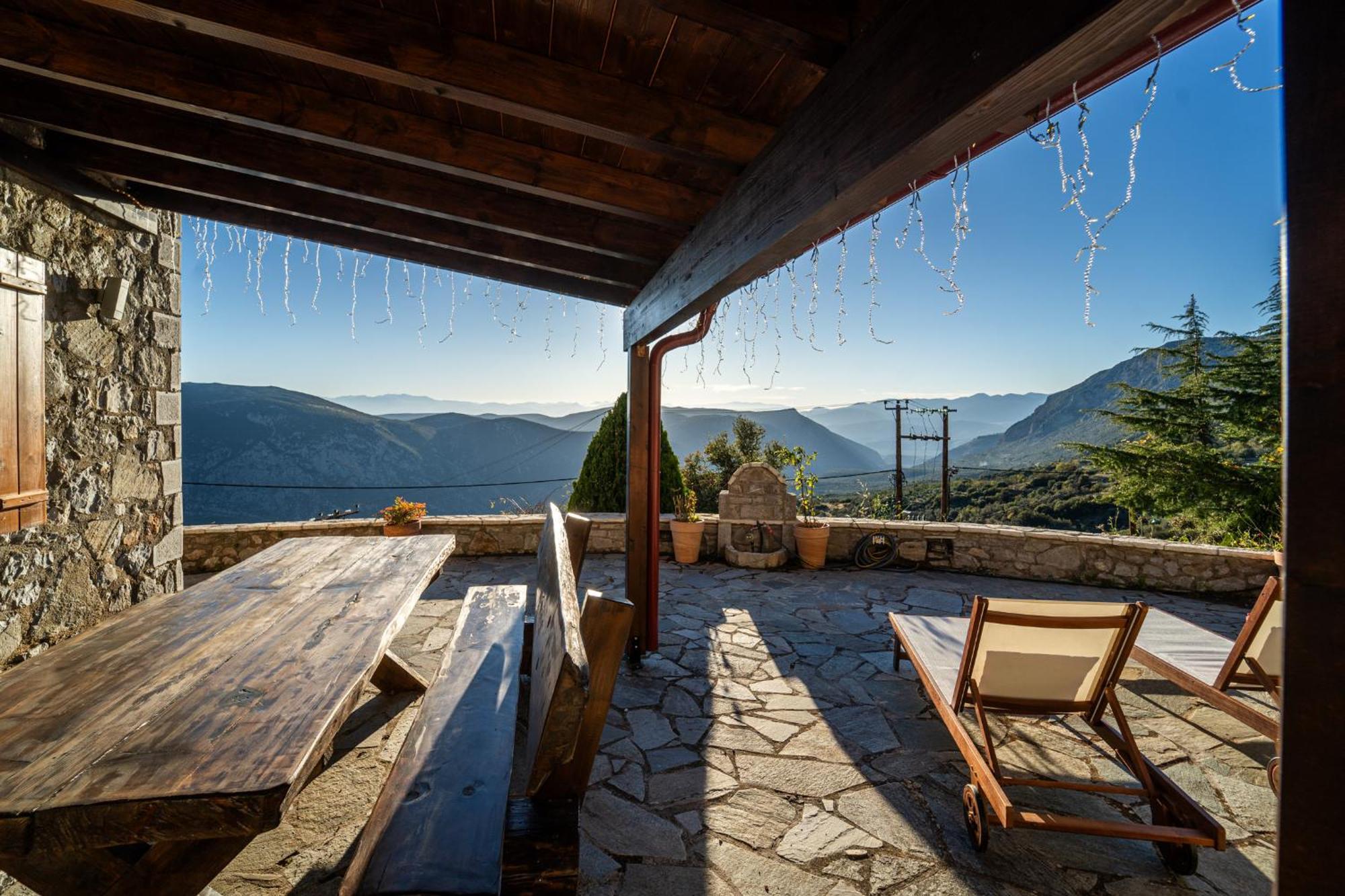 Rock Dandy Deluxe Chalet In Arachova - Delphi, Sauna, Prv Parking, Amazing View Villa Exterior foto