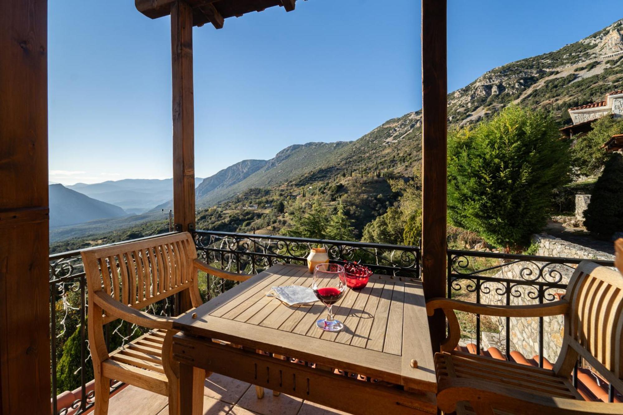 Rock Dandy Deluxe Chalet In Arachova - Delphi, Sauna, Prv Parking, Amazing View Villa Exterior foto