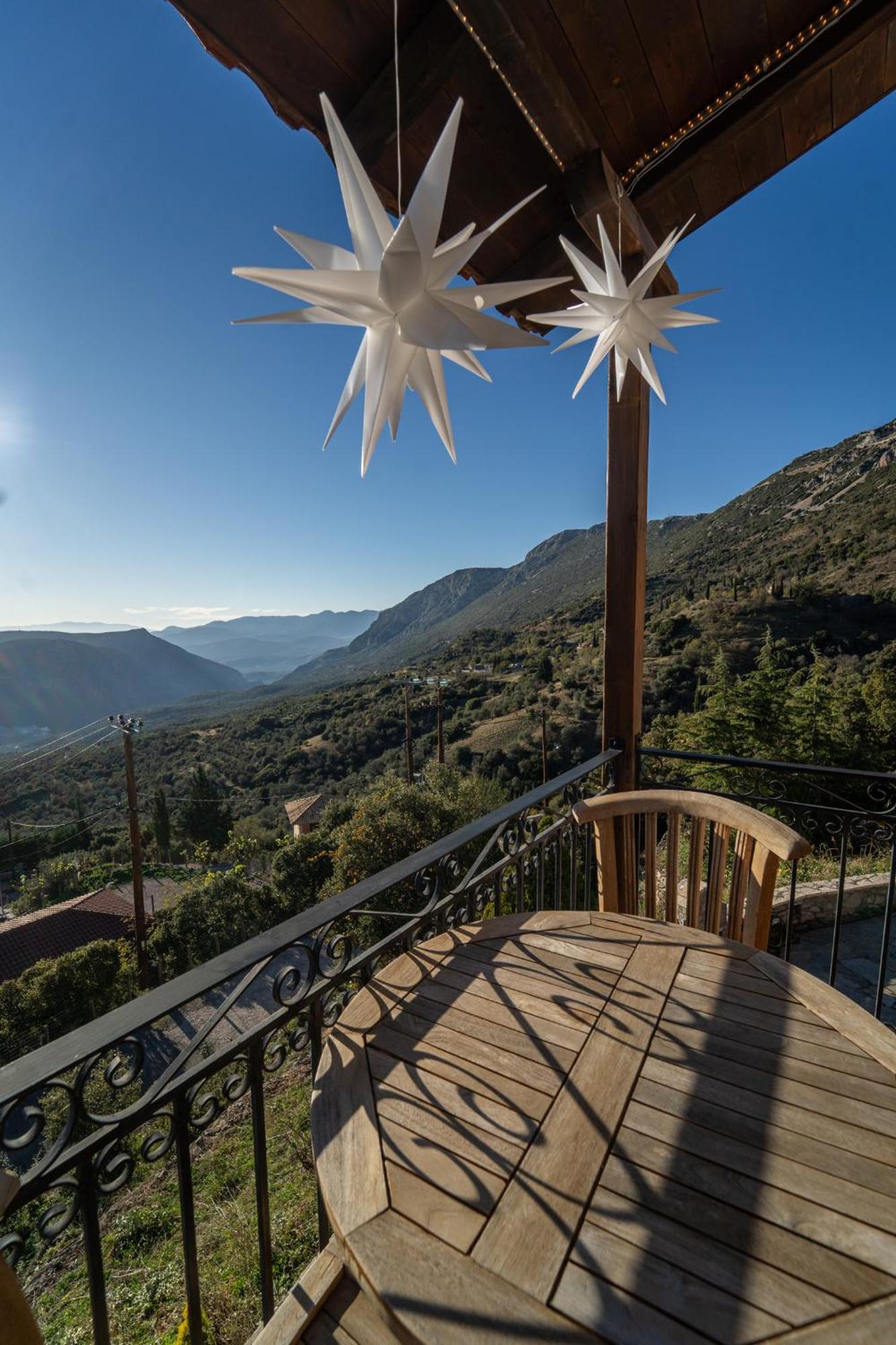 Rock Dandy Deluxe Chalet In Arachova - Delphi, Sauna, Prv Parking, Amazing View Villa Exterior foto