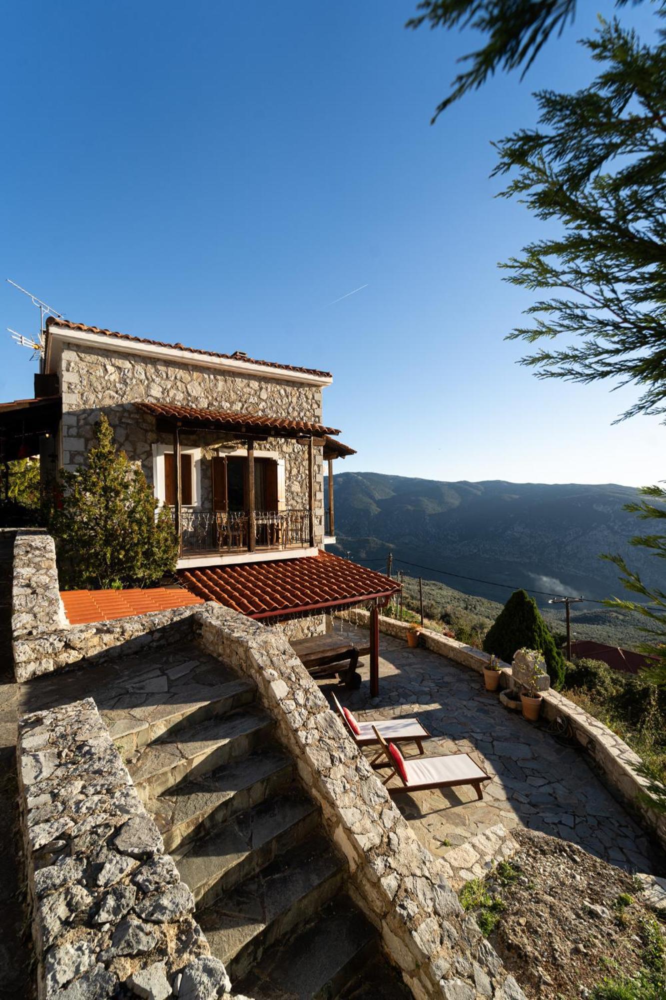 Rock Dandy Deluxe Chalet In Arachova - Delphi, Sauna, Prv Parking, Amazing View Villa Exterior foto