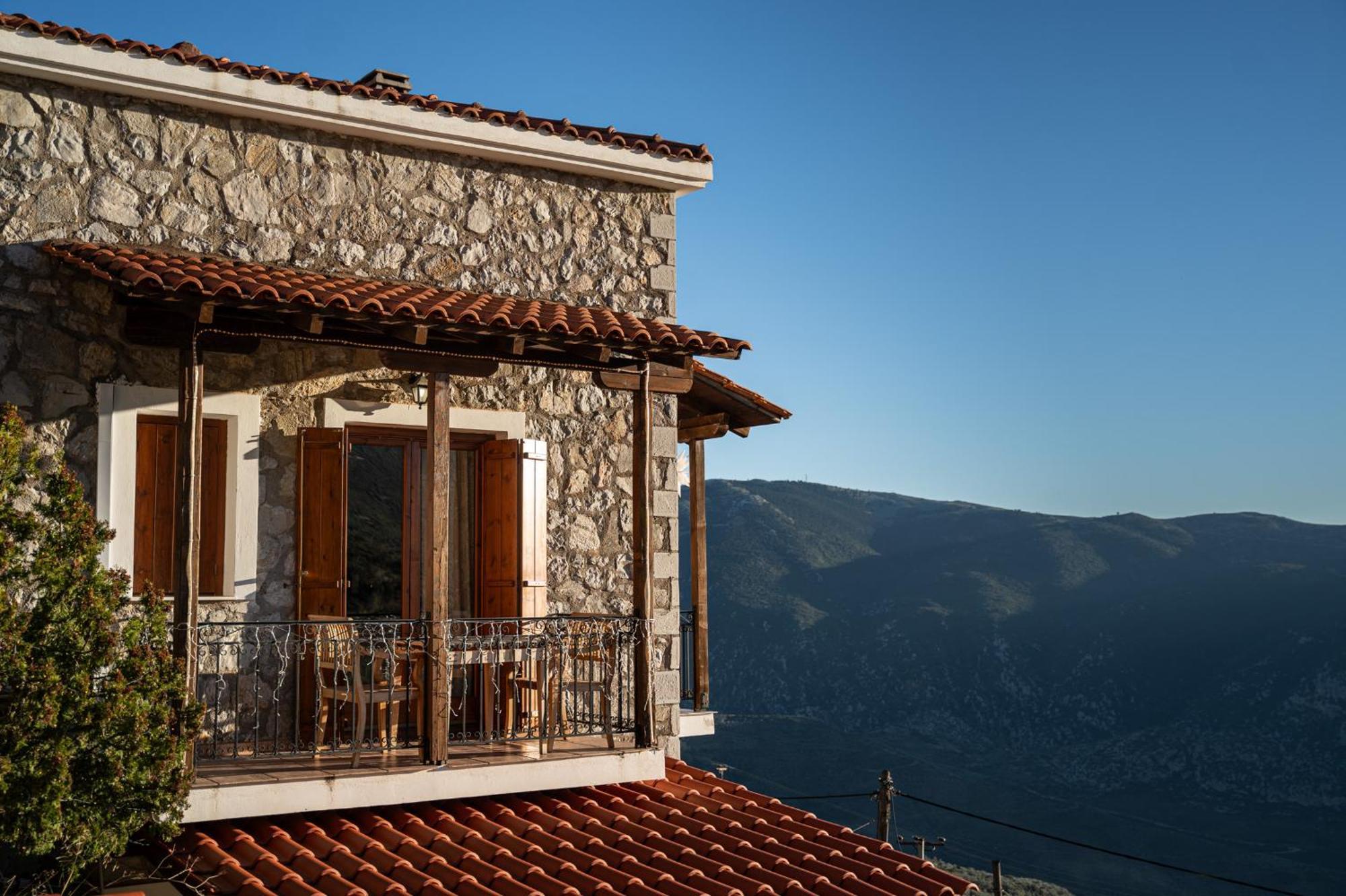 Rock Dandy Deluxe Chalet In Arachova - Delphi, Sauna, Prv Parking, Amazing View Villa Exterior foto