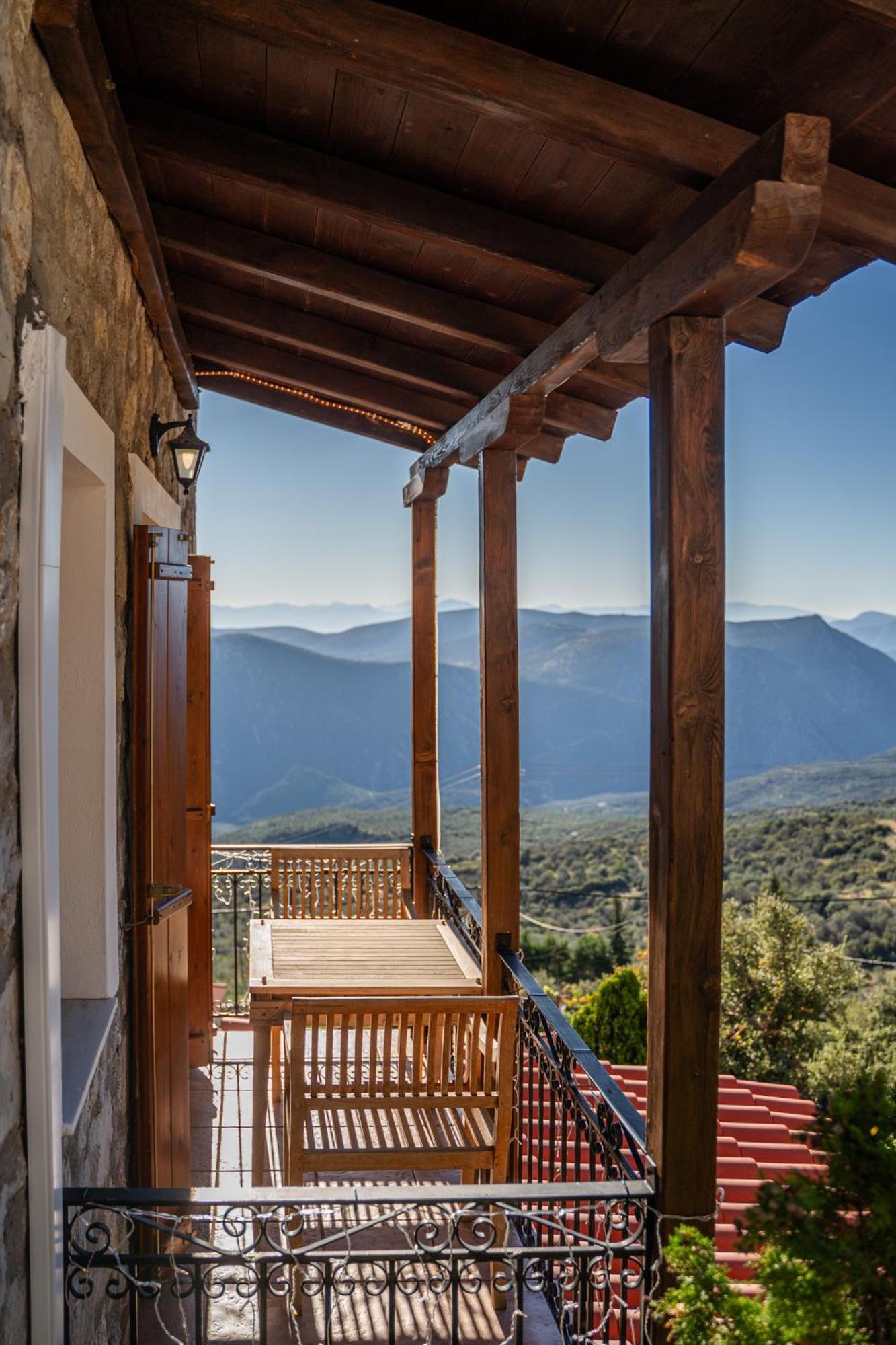 Rock Dandy Deluxe Chalet In Arachova - Delphi, Sauna, Prv Parking, Amazing View Villa Exterior foto